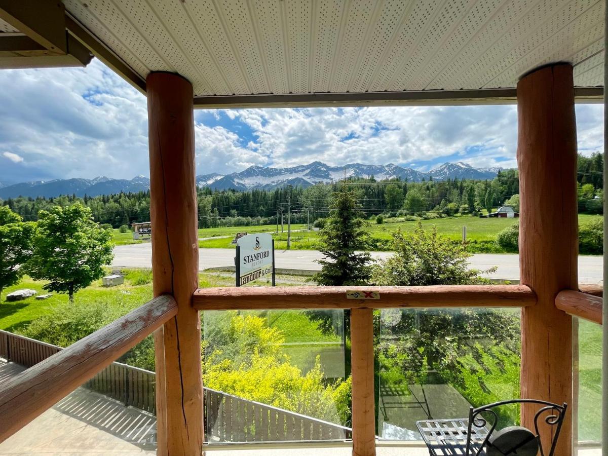 Fernie Stanford Resort Bagian luar foto