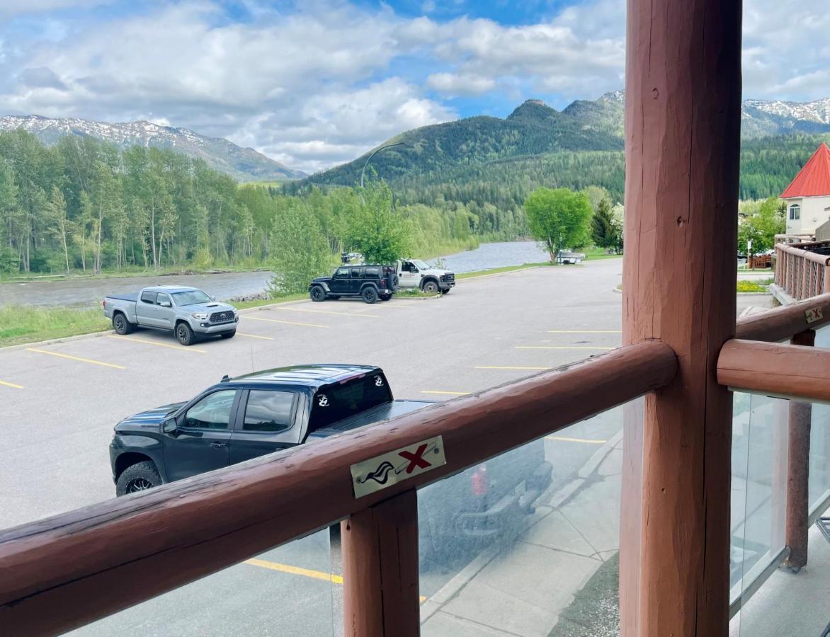 Fernie Stanford Resort Bagian luar foto