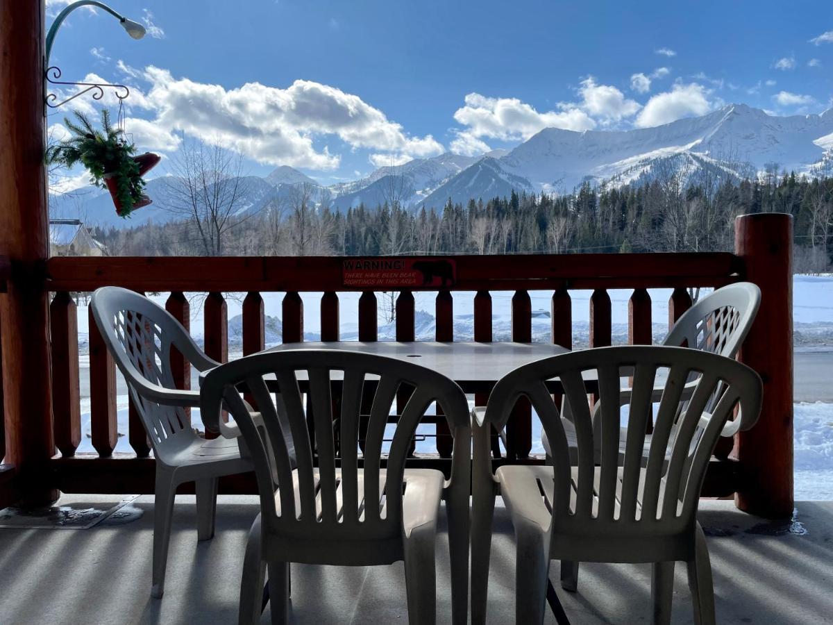 Fernie Stanford Resort Bagian luar foto