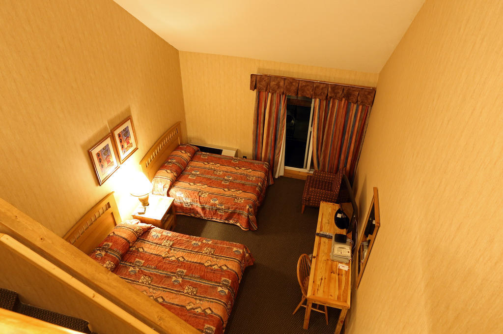 Fernie Stanford Resort Bagian luar foto